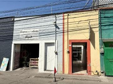 CASA EN VENTA COL. OBREGON CENTRO CON LOCAL COMERCIAL