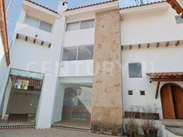 Casa en venta, Col. Ciudad Bugambilias, Zapopan, Jal
