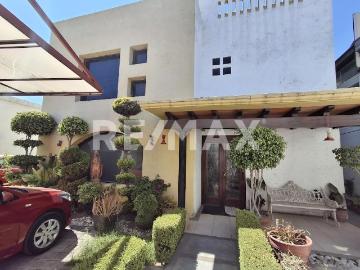 CASA EN VENTA COL. CUARTILLAS