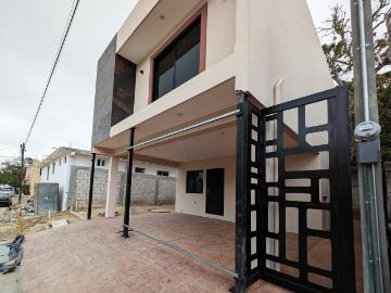 Casa en venta Col. Felipe Carrillo Puerto, Cd. Madero