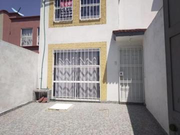 Casa en Venta Col. Hacienda Santa Clara, Puebla