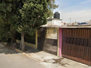 CASA EN VENTA, COL. IZCALLI JARDINES, ECATEPEC DE MORELOS, ESTADO DE MÉXICO