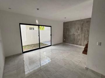 Casa en Venta Col. Jardines de Champayan