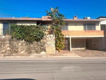 CASA EN VENTA, COL. LOMAS DE ROSALES, $8&apos 400,000