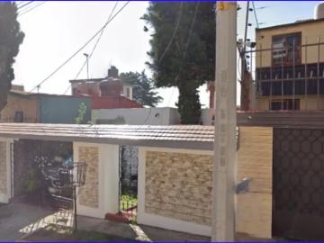 CASA EN VENTA COL LOS PIRULES TLANEPANTLA EDO MEX