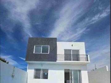 Casa en venta col Oaxtepec Centro Yautepec Morelos