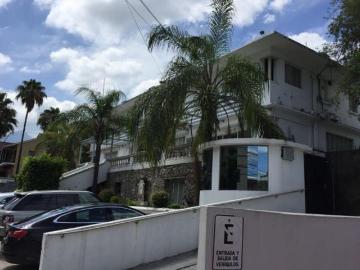 Casa en venta col obispado