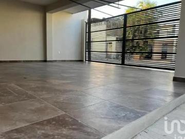CASA EN VENTA COL OTOMI TAMPICO
