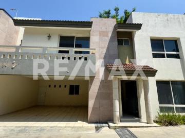 CASA EN VENTA Col. Petrolera