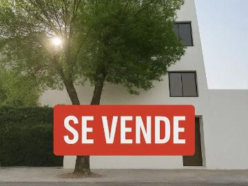 Casa en Venta Col. Roma por Paseo TEC 2