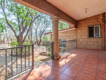 Casa en Venta. Colonia Coaxcomac, Xochitepec, Morelos