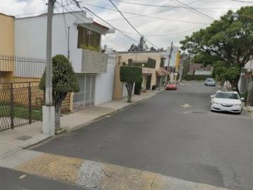 Casa en Venta, Colonia Boulevares, por Remate, Excelente oportunidad de Inversión