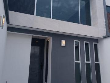 CASA EN VENTA COLONIA JARDINES DE SAN MANUEL