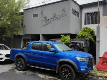 CASA EN VENTA COLONIA LOMAS DEL ROBLE SAN NICOLAS DE LOS GARZA N.L