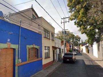 CASA EN VENTA COLONIA LA CONCEPCIÓN POR REMATE, EXCELENTE OPORTUNIDAD!