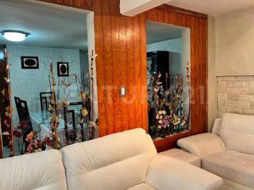 Casa en Venta Colonia Valle de Aragón 1a. Sección