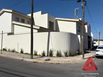 CASA EN VENTA COLONIA VALLE DE SAN JERONIMO MONTERREY N.L