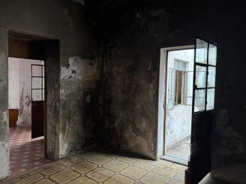 CASA EN VENTA COMO TERRENO EN GUSTAVO A. MADERO