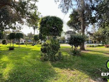 CASA EN VENTA COMO TERRENO SALAMANCA