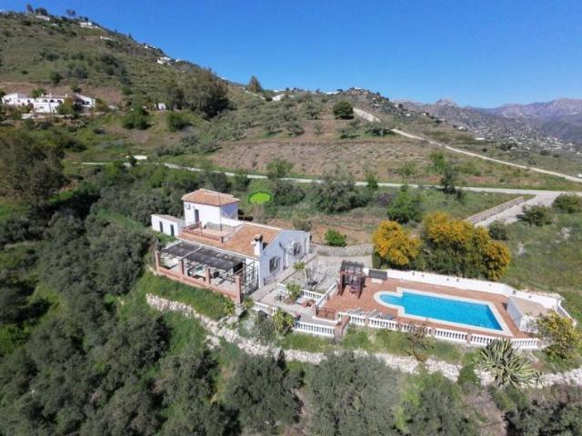Casa en venta Cómpeta