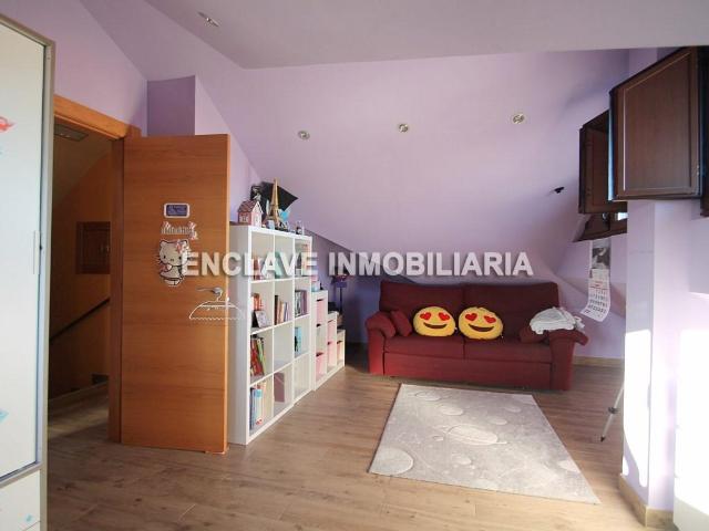 Casa en venta con 552 m2, 7 dormitorios en La Manjoya, Parroquias Sur Oviedo Capital