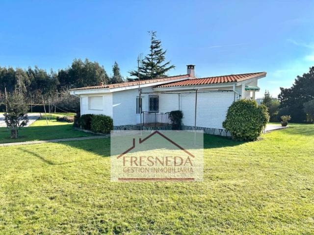 Casa en venta con 79 m2, 3 dormitorios en Naveces Castrillón