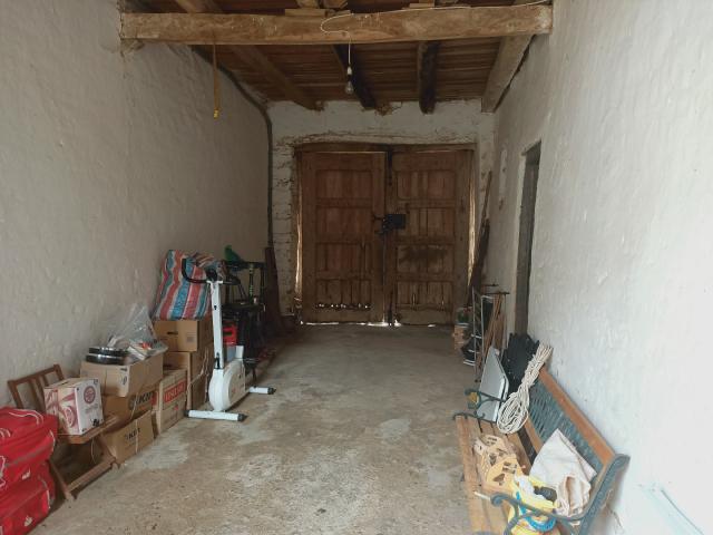 Casa en venta con 92 m2, 7 dormitorios en Villamontán de la Valduerna