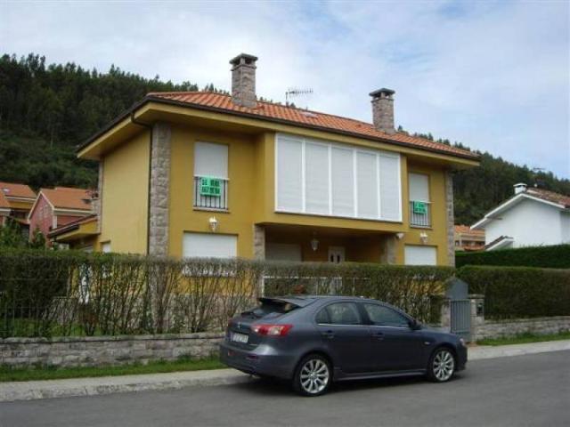 Casa en venta con 0 m2, 4 dormitorios en Ribadesella Ribadesella Concejo, Área de Ribadesella