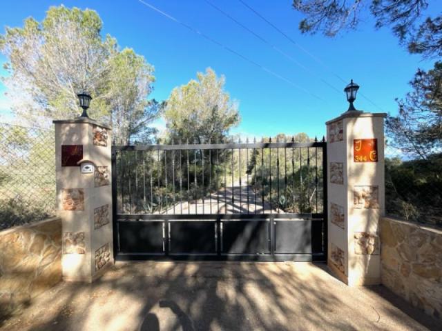 Casa en venta con 203 m2, 2 dormitorios en Algaida