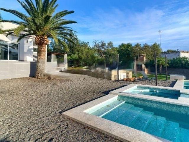 Casa en venta con 203 m2, 4 dormitorios en Sagunto Sagunt