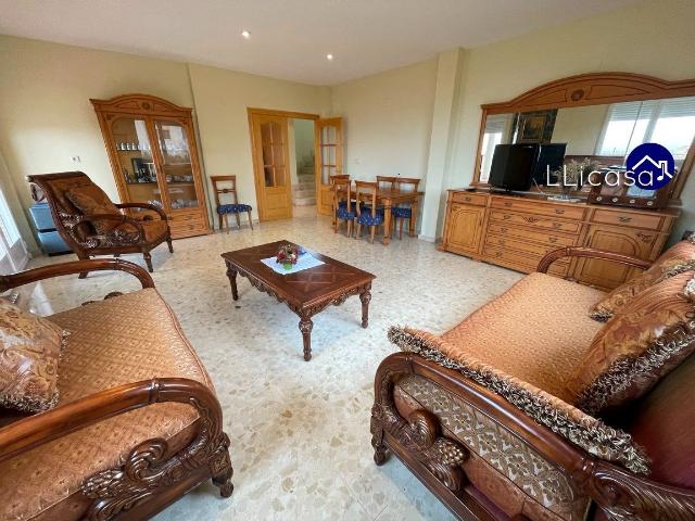 Casa en venta con 209 m2, 6 dormitorios en Alcadozo Población Alcadozo, Alcadozo