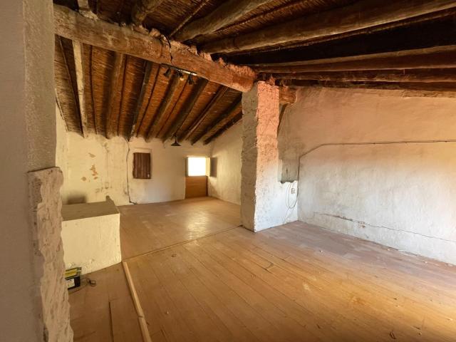 Casa en venta con 219 m2, 3 dormitorios en Eslida, Pueblo