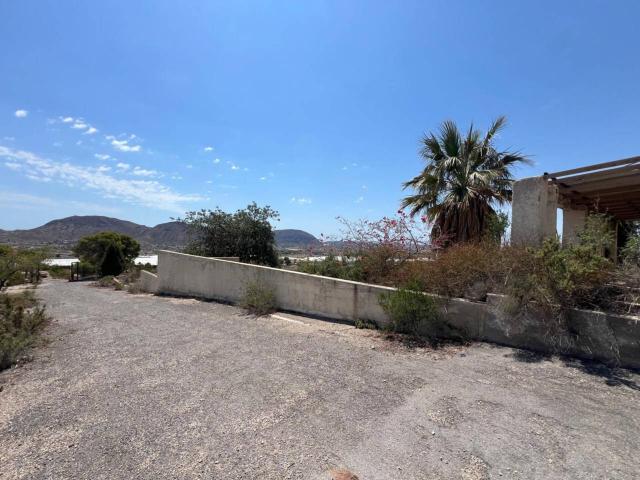 Casa en venta con 225 m2, 2 dormitorios en Partidas de Alicante Extrarradio Alicante