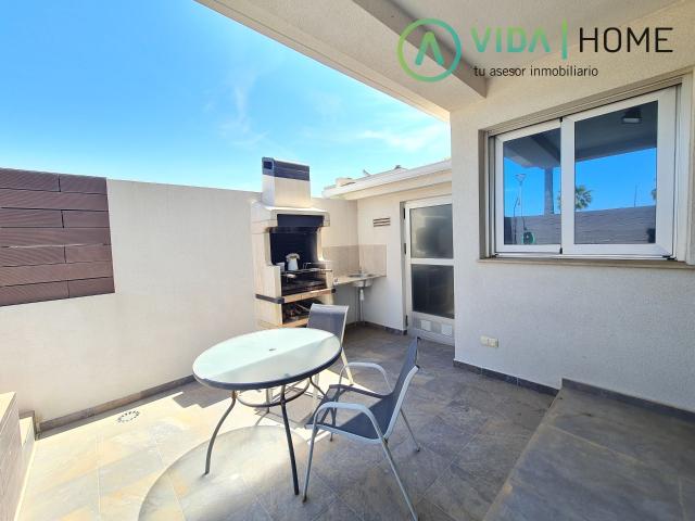 Casa en venta con 233 m2, 4 dormitorios en Daimús