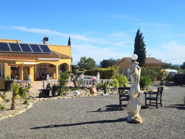Casa en venta con 250 m2, 2 dormitorios en Càlig