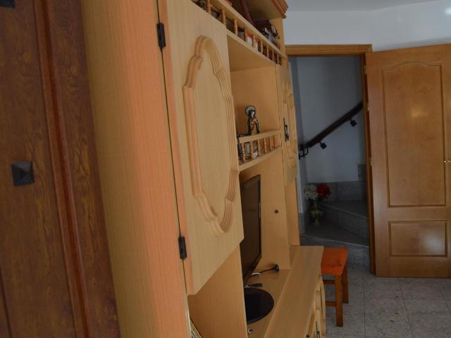 Casa en venta con 250 m2, 5 dormitorios en Huete