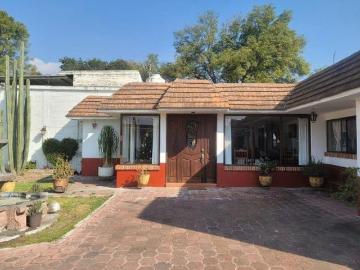 Casa en venta con 2 locales y departamento independiente en Pentecostés Texcoco