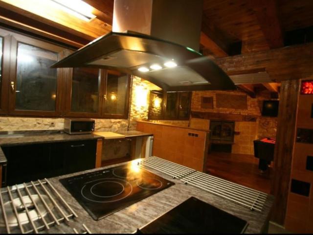 Casa en venta con 300 m2, 6 dormitorios en Bujanda Campezo Kanpezu