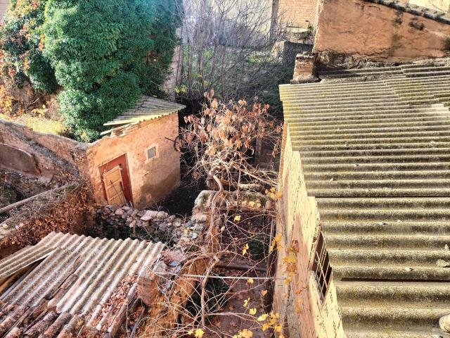 Casa en venta con 303 m2, 4 dormitorios en Dúrcal