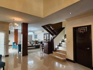 Casa en Venta con terraza y alberca en Residencial Campestre la Rosita, Torreón, Coahuila
