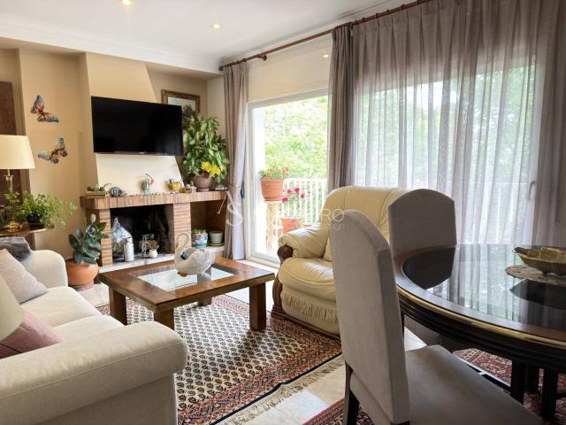 Casa en venta con terraza y garaje en Calonge