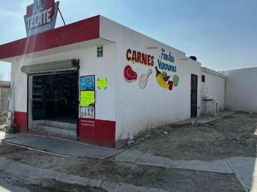 Casa en Venta con uso de Suelo Mixto en Lanín, Vista Montaña García Nuevo León