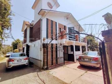 Casa en Venta con Variedad de Arboles Frutales Ocotepec, Morelos