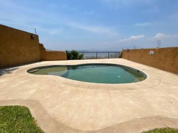Casa en VENTA con VISTA al LAGO de TEQUESQUITENGO, MORELOS