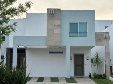 Casa en VENTA con aire acondicionado, JURIQUILLA QUERETARO