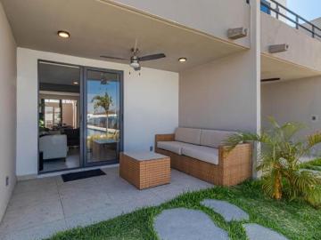 CASA EN VENTA CON ALBERCA EN CUAUTLA MORELOS