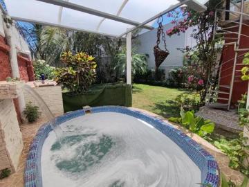 Casa en venta con amplio jardín en Jardines de Virginia Boca del Río Veracruz