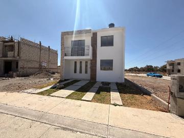 Casa en Venta con Amplias Amenidades en Mineral de la Reforma, Hidalgo