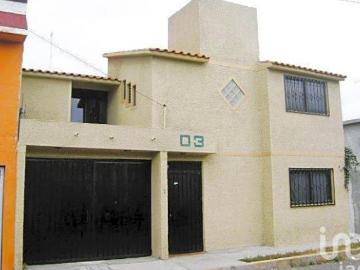 CASA EN VENTA, CON DEPARTAMENTO INDEPENDIENTE EN TECAMAC EDO. MEX