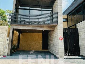 Casa en venta con diseño industrial totalmente exclusivo